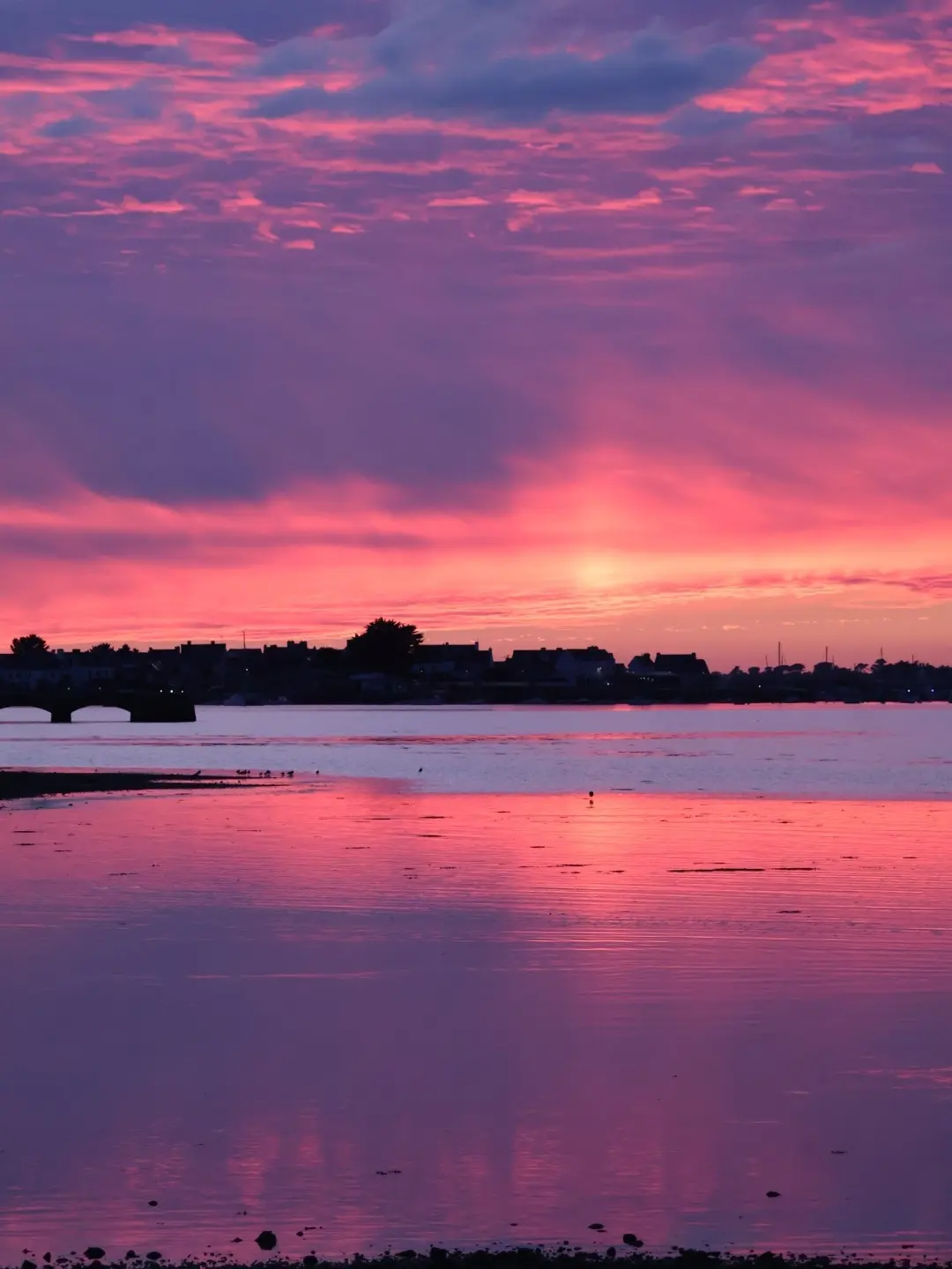 Coucher de soleil sur Gâvres - Bivouac des Sciences Sur la petite mer de Gâvres, il y a beaucoup d'oiseaux migrateurs